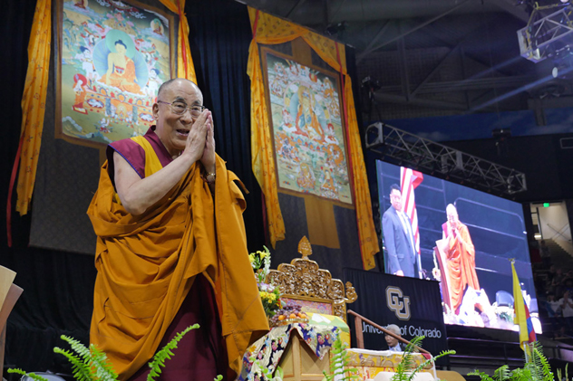 Далай-лама поблагодарил всех своих друзей