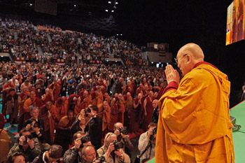 Далай-лама даровал учения по сочинению Нагарджуны «Толкование бодхичитты»