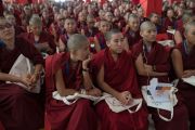 Некоторые из 260 монахинь, пристутвующих на международном симпозиуме «Эмори–Тибет». Мундгод, штат Карнатака, Индия. 18 декабря 2016 г. Фото: Тензин Чойджор (офис ЕСДЛ)