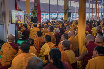 В Бодхгае завершились учения Далай-ламы, которые он даровал перед посвящением Калачакры