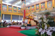 Вид на сцену в ходе третьего дня учений Его Святейшества Далай-ламы, предваряющих посвящение Калачакры. Бодхгая, штат Бихар, Индия. 7 января 2017 г. Фото: Тензин Чойджор (офис ЕСДЛ)