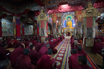 Далай-лама даровал посвящение Авалокитешвары и посетил Угьен Линг и музей Дордже Кханду
