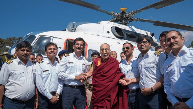 Далай-лама отправился из Таванга в Гувахати и Дели
