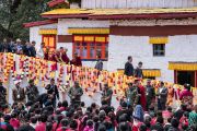 Его Святейшество Далай-лама по завершении визита в Угьен Линг, место рождения Шестого Далай-ламы. Таванг, штат Аруначал-Прадеш, Индия. 9 апреля 2017 г. Фото: Тензин Чойджор (офис ЕСДЛ)