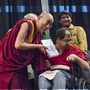 Далай-лама принял участие в презентации книги Аруна Шоури «Два святых»