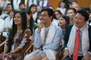 Слушатели во время первого дня двухдневной интерактивной встречи Его Святейшества Далай-ламы с буддистами из Вьетнама. Дхарамсала, Индия. 30 мая 2017 г. Фото: Тензин Чойджор (офис ЕСДЛ)