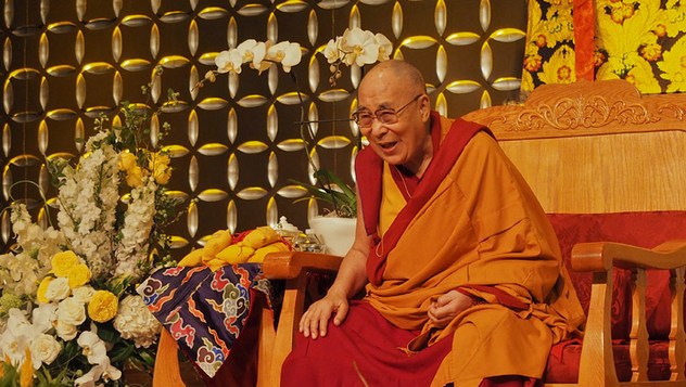 Далай-лама выступил перед двумя тысячами тибетцев в Бостоне