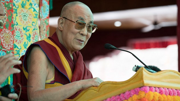 Далай-лама посетил церемонию закрытия Великих летних диспутов