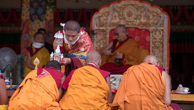 В монастыре Дискет провели молебен о долголетии Далай-ламы, а он даровал разрешение на практику Авалокитешвары