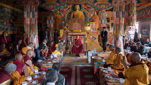 Далай-лама посетил монастырь Матхо