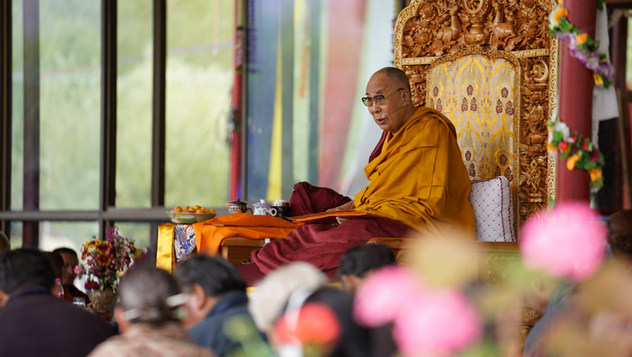 В Ле прошел второй день учений Далай-ламы по поэме Шантидевы «Путь бодхисаттвы»