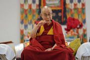 Его Святейшество Далай-лама дарует наставления 1600 учащимся Ладакской публичной школы. Ле, Ладак, штат Джамму и Кашмир, Индия. 8 июля 2017 г. Фото: Лобсанг Церинг (офис ЕСДЛ)