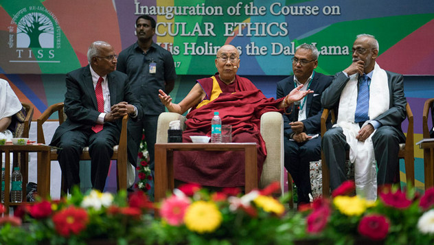 Далай-лама принял участие в запуске программы изучения светской этики в высших учебных заведениях в Институте социологии Тата