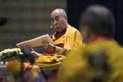 Второй день учений Далай-ламы в Риге