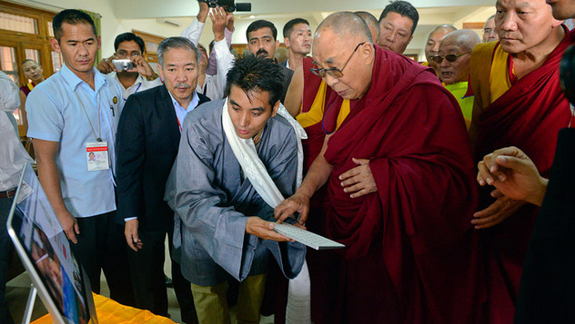 Далай-лама принял участие в торжественном открытии нового Центра медитации и науки