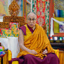 Далай-лама принял участие в торжественном открытии нового двора для философских диспутов в женском монастыре Джангчуб Чолинг и прибыл в монастырь Ганден