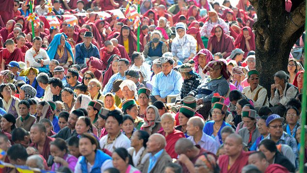 В Мундгоде Далай-лама даровал учения по «Трем основам пути»