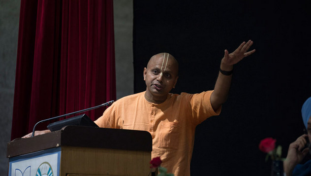 В университете им. Джавахарлала Неру открылась конференция «Гармоничное сосуществование: религии и философии Индии» 