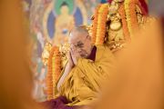 Его Святейшество Далай-лама во время второго дня учений на площадке «Калачакра Майдан». Бодхгая, штат Бихар, Индия. 15 января 2018 г. Фото: Мануэль Бауэр.