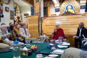 Диалог Далай-ламы и российских ученых