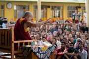 Его Святейшество Далай-лама дарует наставления более чем 1000 туристов, прибывших из разных стран мира. Дхарамсала, Индия. 19 мая 2018 г. Фото: Тензин Чойджор.