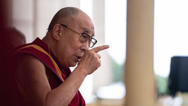 Далай-лама встретился с индийскими и иностранными туристами