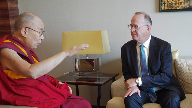 Далай-лама встретился с делегатами Второго диалога по вопросам винаи